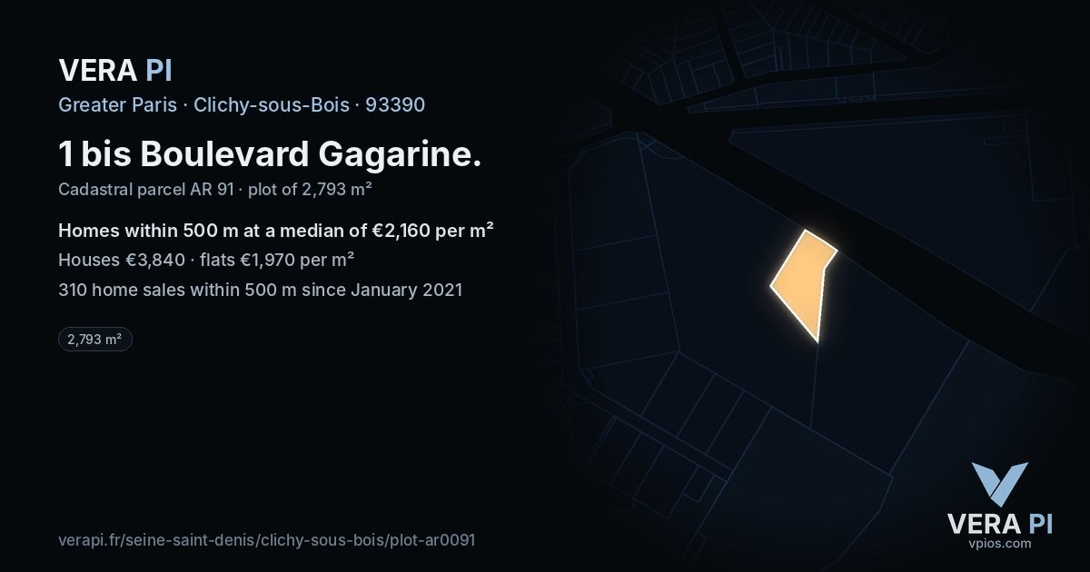 1 bis Boulevard Gagarine, Clichy-sous-Bois at night – the plot lit, the parcels around coloured by the prices near them