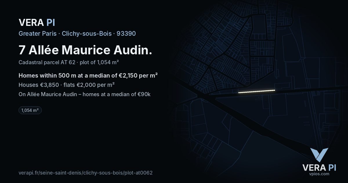 7 Allée Maurice Audin, Clichy-sous-Bois at night – the plot lit, the parcels around coloured by the prices near them
