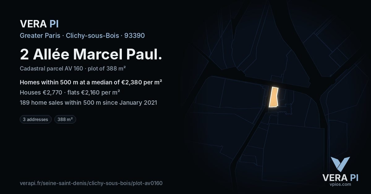 2 Allée Marcel Paul, Clichy-sous-Bois at night – the plot lit, the parcels around coloured by the prices near them