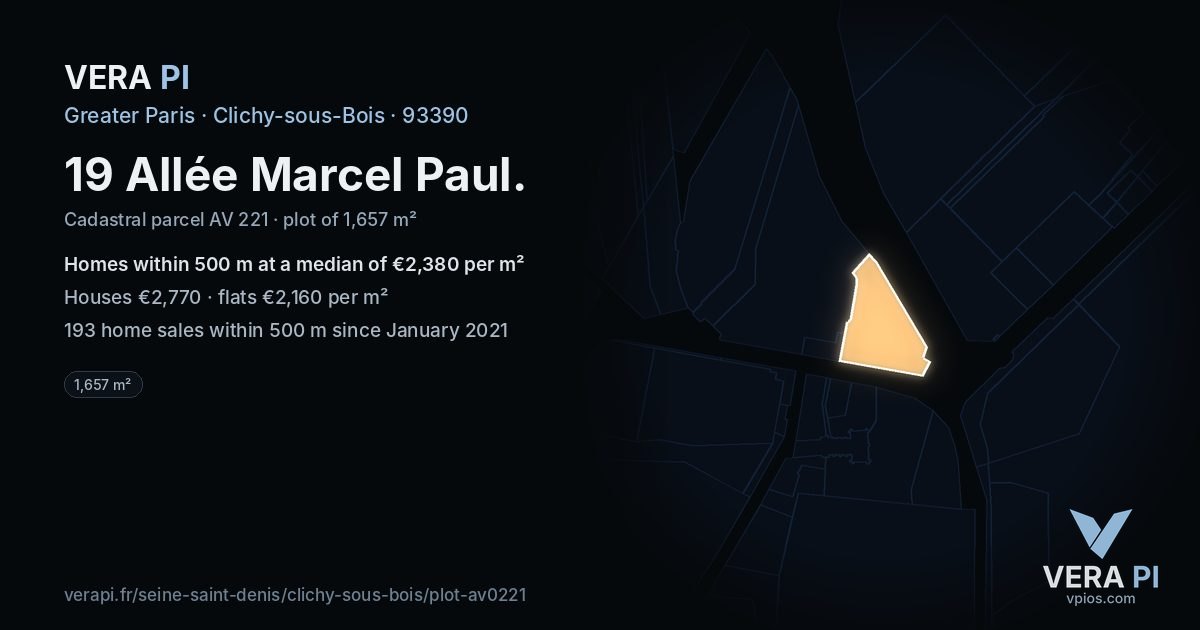 19 Allée Marcel Paul, Clichy-sous-Bois at night – the plot lit, the parcels around coloured by the prices near them