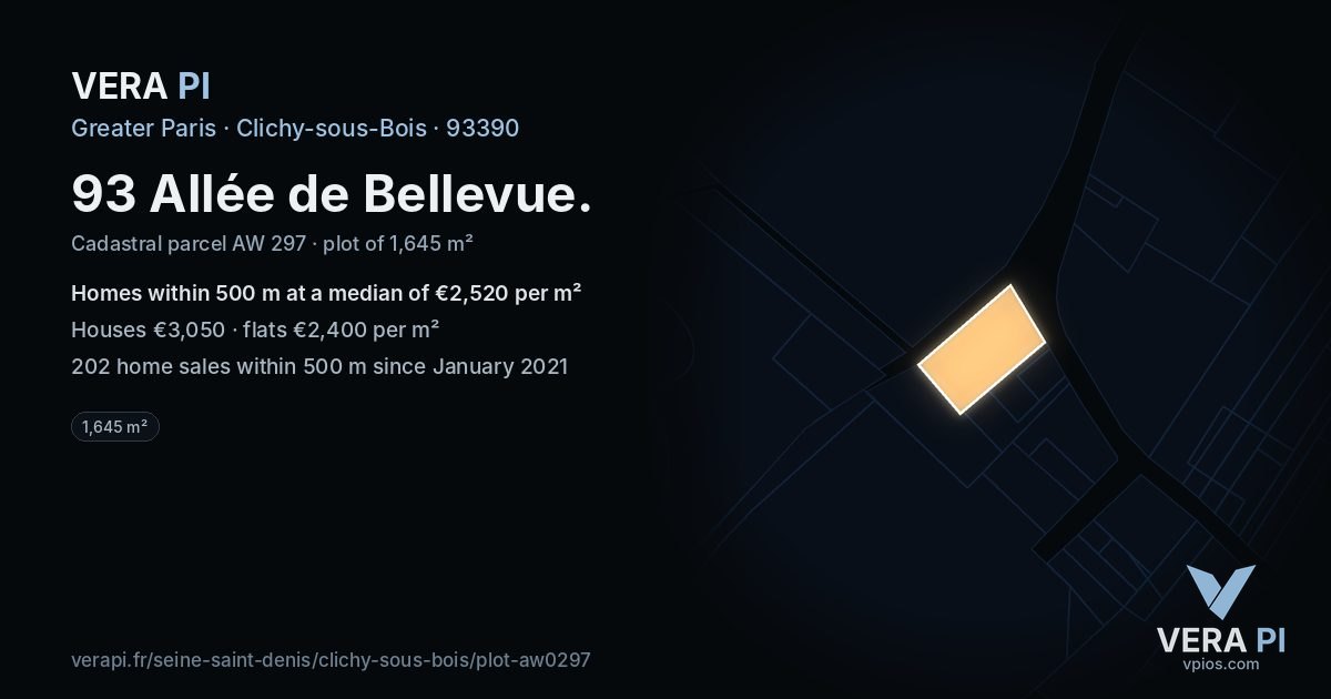 93 Allée de Bellevue, Clichy-sous-Bois at night – the plot lit, the parcels around coloured by the prices near them