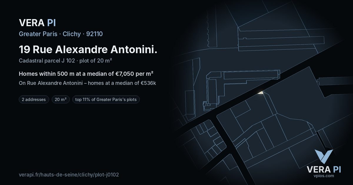 19 Rue Alexandre Antonini, Clichy at night – the plot lit, the parcels around coloured by the prices near them