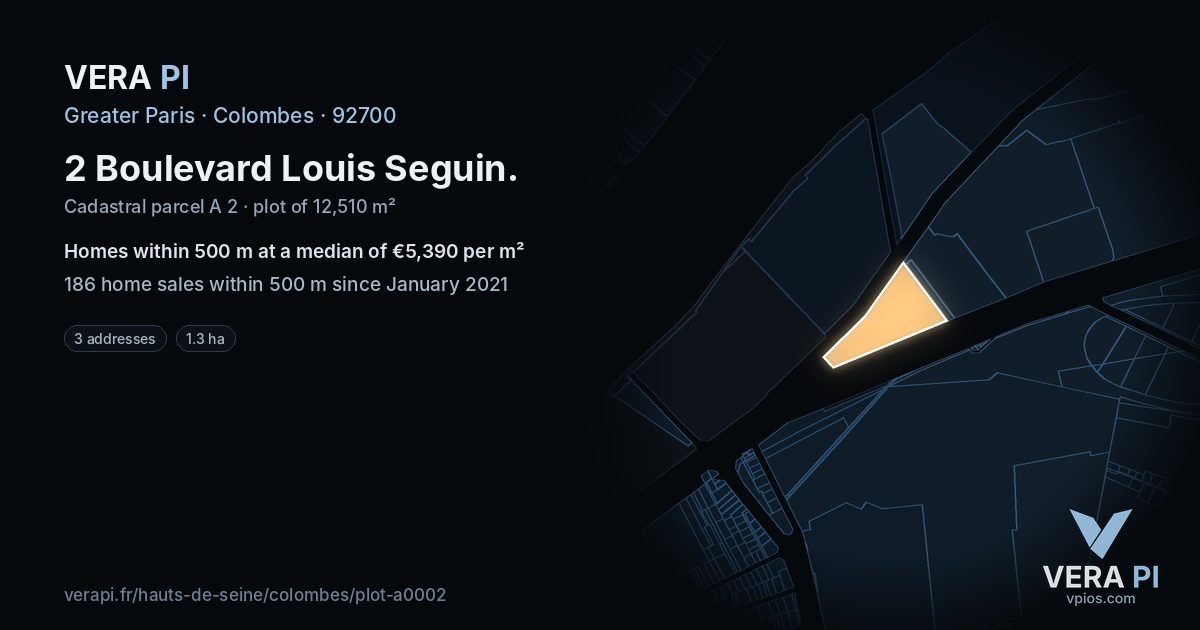 2 Boulevard Louis Seguin, Colombes at night – the plot lit, the parcels around coloured by the prices near them