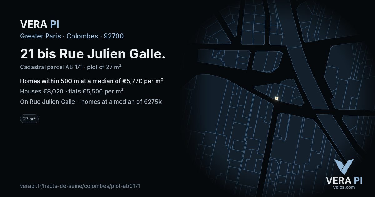 21 bis Rue Julien Galle, Colombes at night – the plot lit, the parcels around coloured by the prices near them