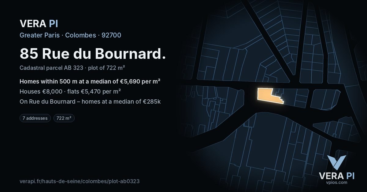 85 Rue du Bournard, Colombes at night – the plot lit, the parcels around coloured by the prices near them