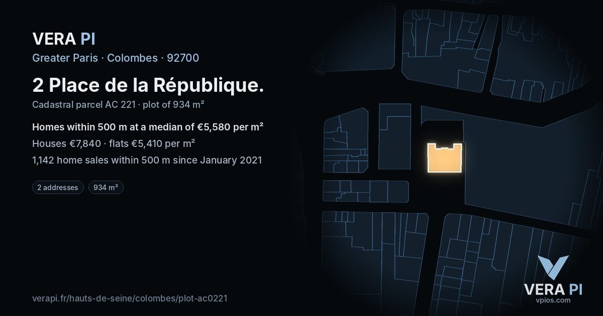 2 Place de la République, Colombes at night – the plot lit, the parcels around coloured by the prices near them