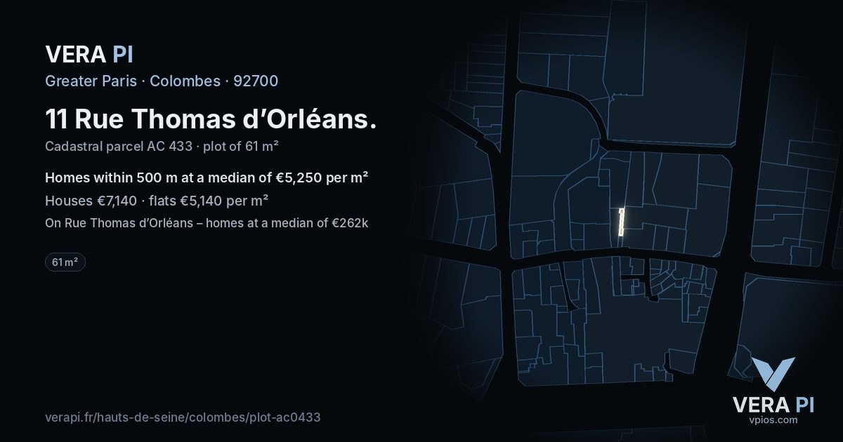 11 Rue Thomas d’Orléans, Colombes at night – the plot lit, the parcels around coloured by the prices near them