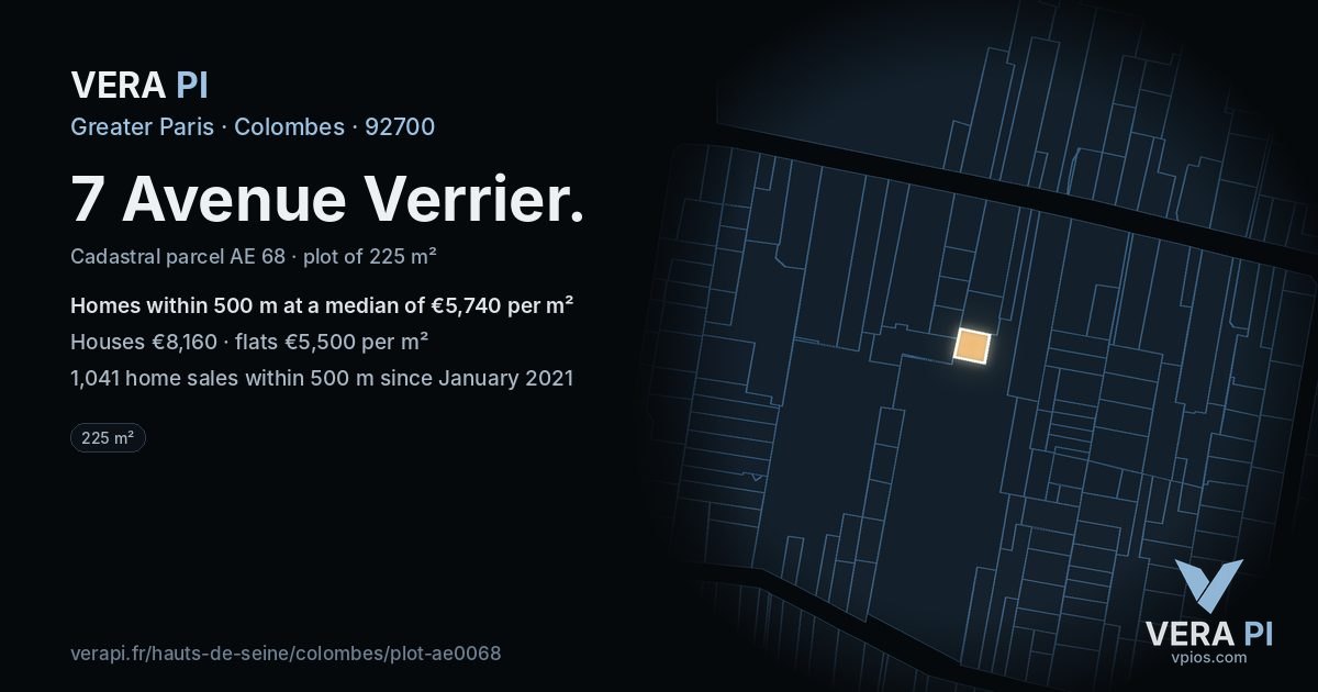 7 Avenue Verrier, Colombes at night – the plot lit, the parcels around coloured by the prices near them