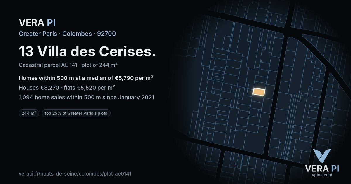 13 Villa des Cerises, Colombes at night – the plot lit, the parcels around coloured by the prices near them