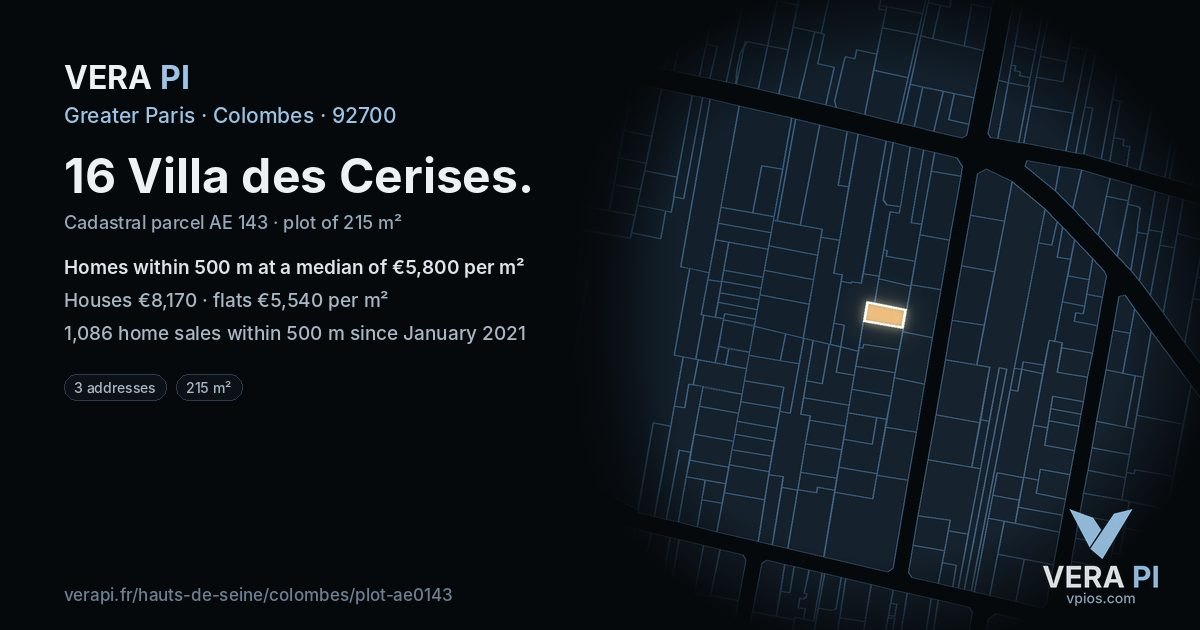 16 Villa des Cerises, Colombes at night – the plot lit, the parcels around coloured by the prices near them