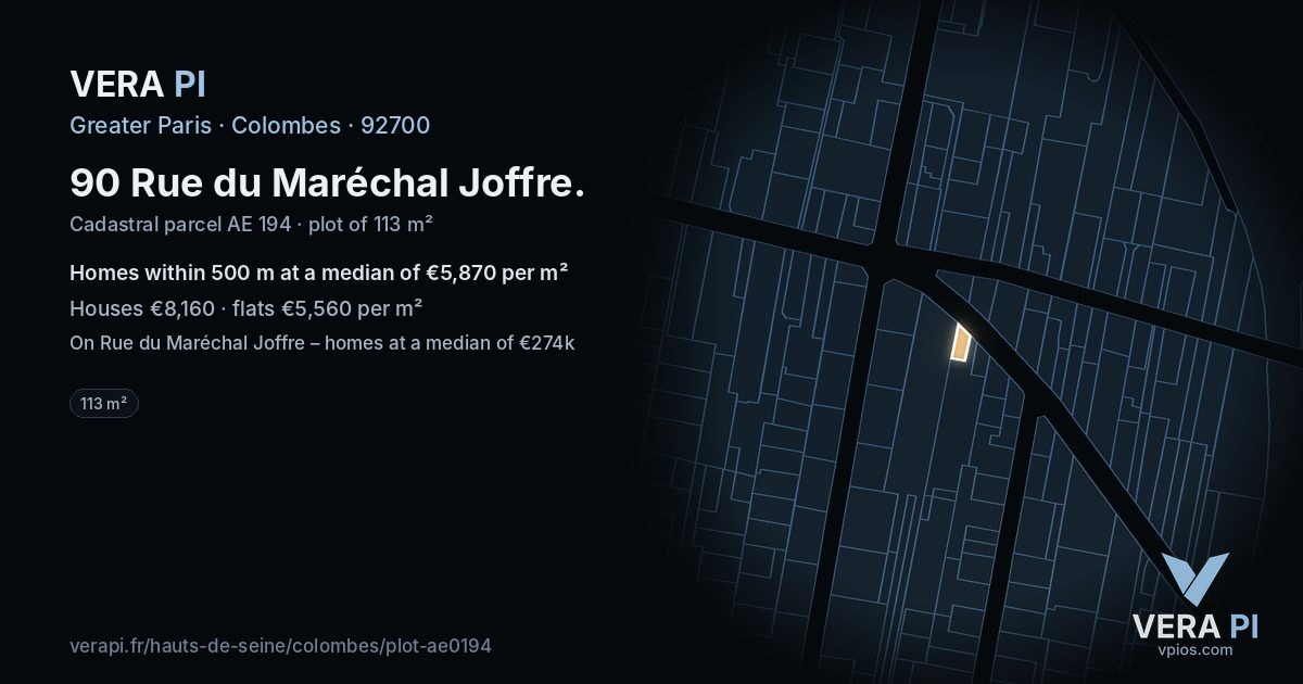 90 Rue du Maréchal Joffre, Colombes at night – the plot lit, the parcels around coloured by the prices near them