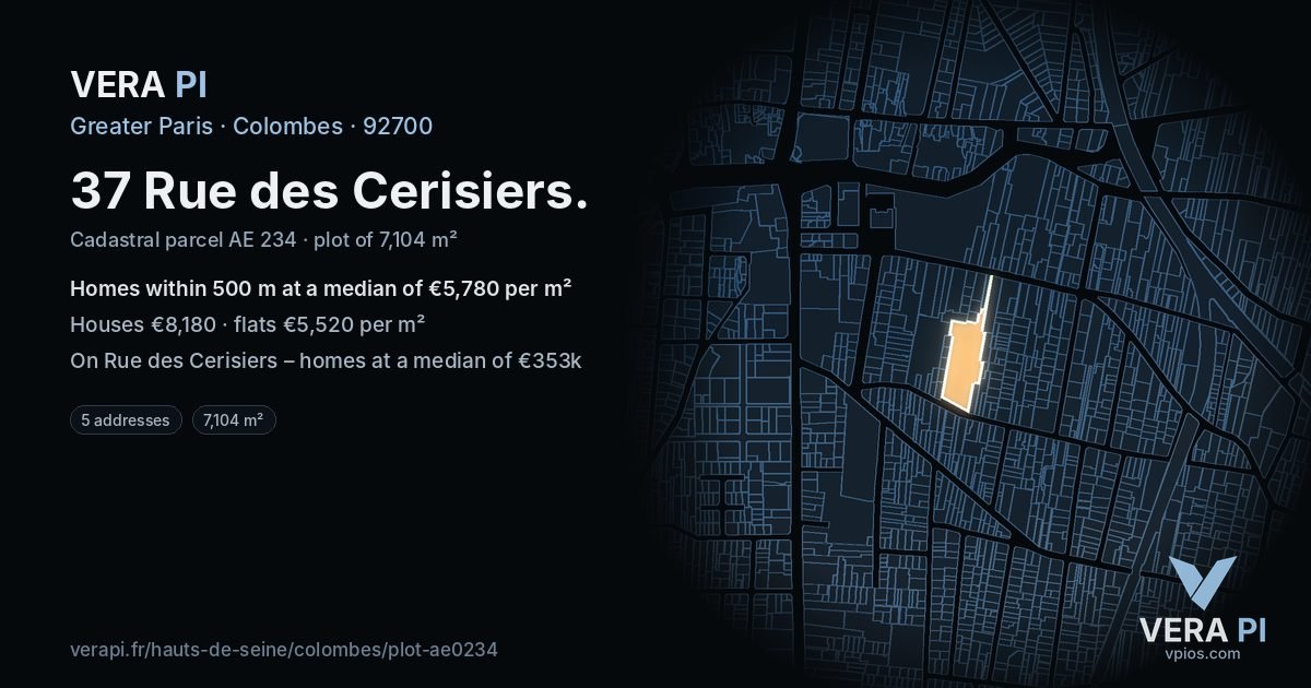 37 Rue des Cerisiers, Colombes at night – the plot lit, the parcels around coloured by the prices near them