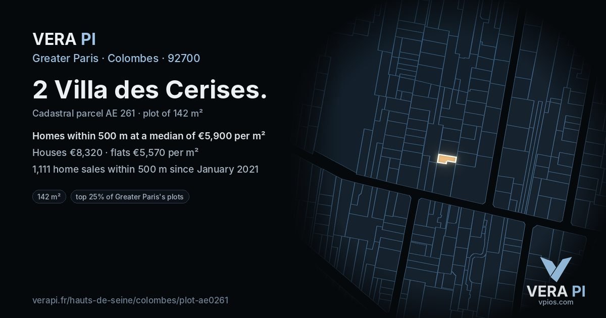 2 Villa des Cerises, Colombes at night – the plot lit, the parcels around coloured by the prices near them
