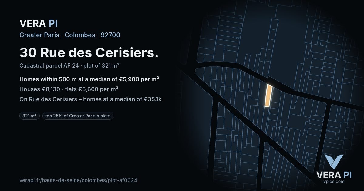 30 Rue des Cerisiers, Colombes at night – the plot lit, the parcels around coloured by the prices near them
