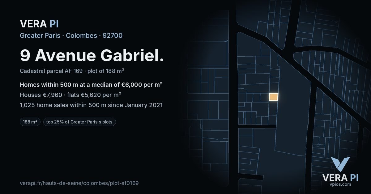 9 Avenue Gabriel, Colombes at night – the plot lit, the parcels around coloured by the prices near them
