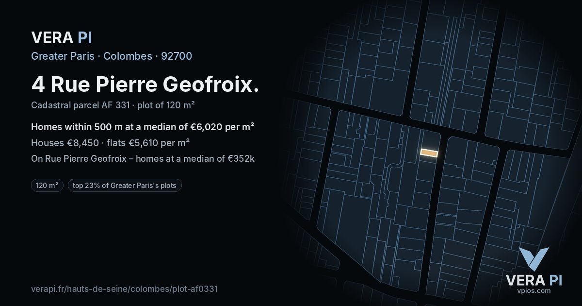 4 Rue Pierre Geofroix, Colombes at night – the plot lit, the parcels around coloured by the prices near them