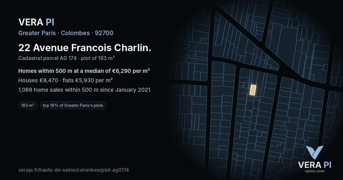 22 Avenue Francois Charlin, Colombes at night – the plot lit, the parcels around coloured by the prices near them