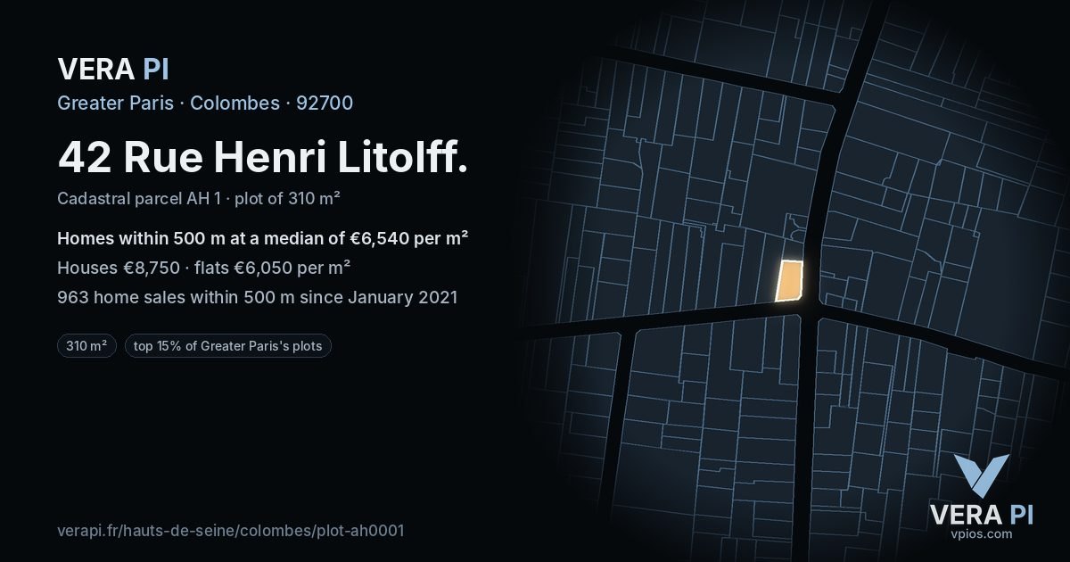 42 Rue Henri Litolff, Colombes at night – the plot lit, the parcels around coloured by the prices near them