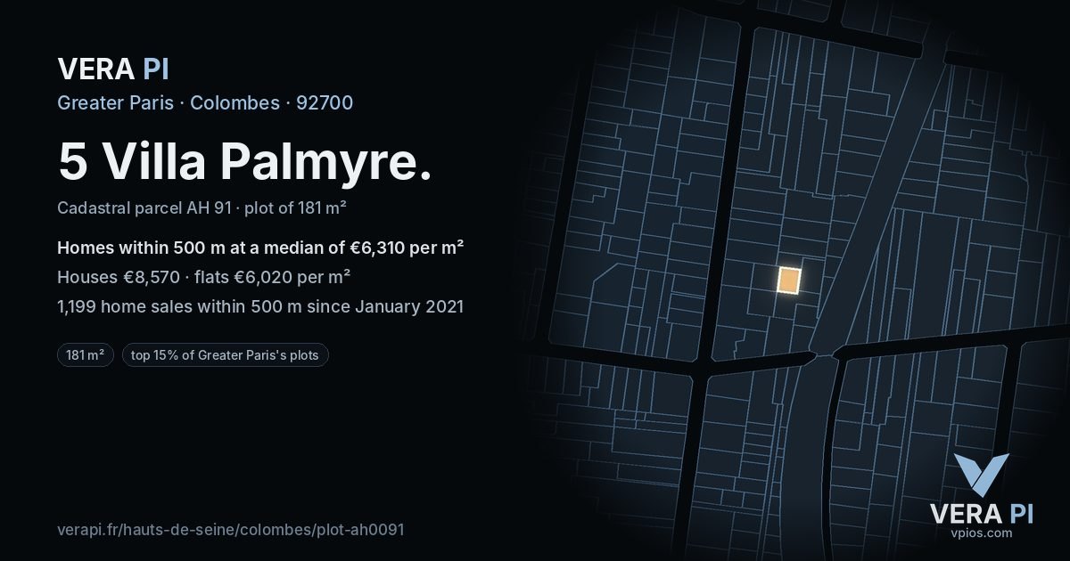 5 Villa Palmyre, Colombes at night – the plot lit, the parcels around coloured by the prices near them
