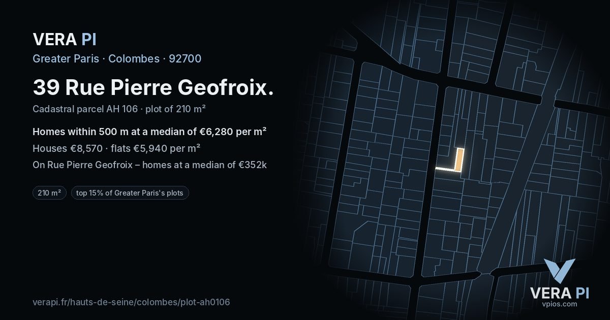39 Rue Pierre Geofroix, Colombes at night – the plot lit, the parcels around coloured by the prices near them