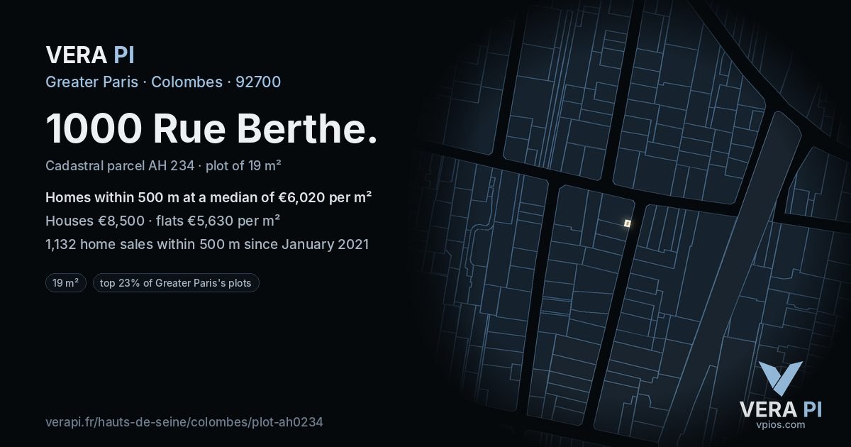 1000 Rue Berthe, Colombes at night – the plot lit, the parcels around coloured by the prices near them