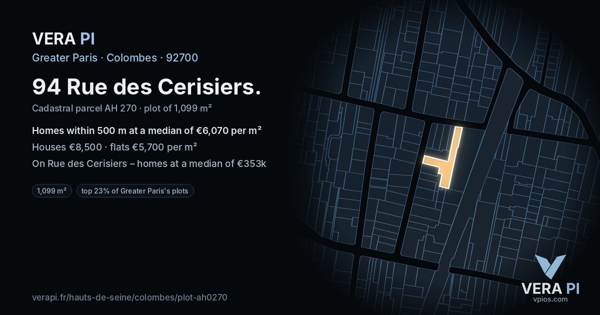 94 Rue des Cerisiers, Colombes at night – the plot lit, the parcels around coloured by the prices near them