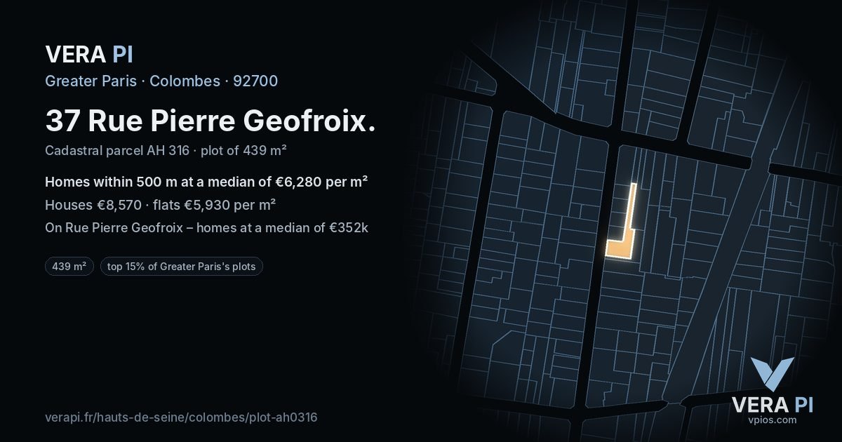 37 Rue Pierre Geofroix, Colombes at night – the plot lit, the parcels around coloured by the prices near them