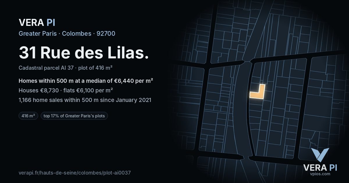 31 Rue des Lilas, Colombes at night – the plot lit, the parcels around coloured by the prices near them