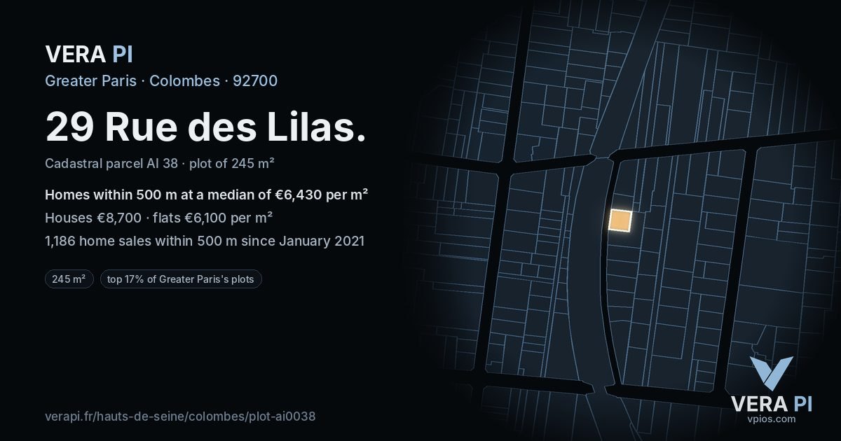 29 Rue des Lilas, Colombes at night – the plot lit, the parcels around coloured by the prices near them