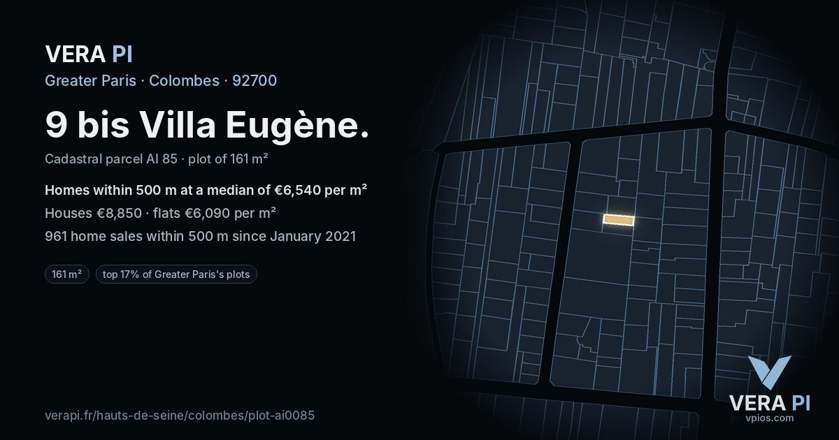 9 bis Villa Eugène, Colombes at night – the plot lit, the parcels around coloured by the prices near them