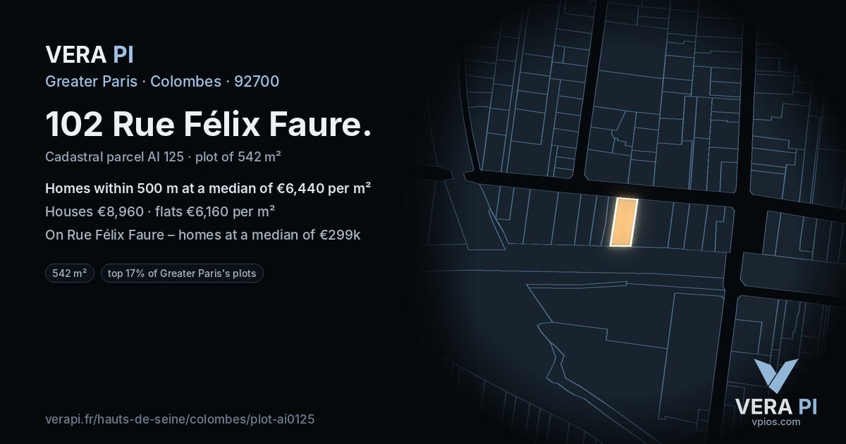 102 Rue Félix Faure, Colombes at night – the plot lit, the parcels around coloured by the prices near them