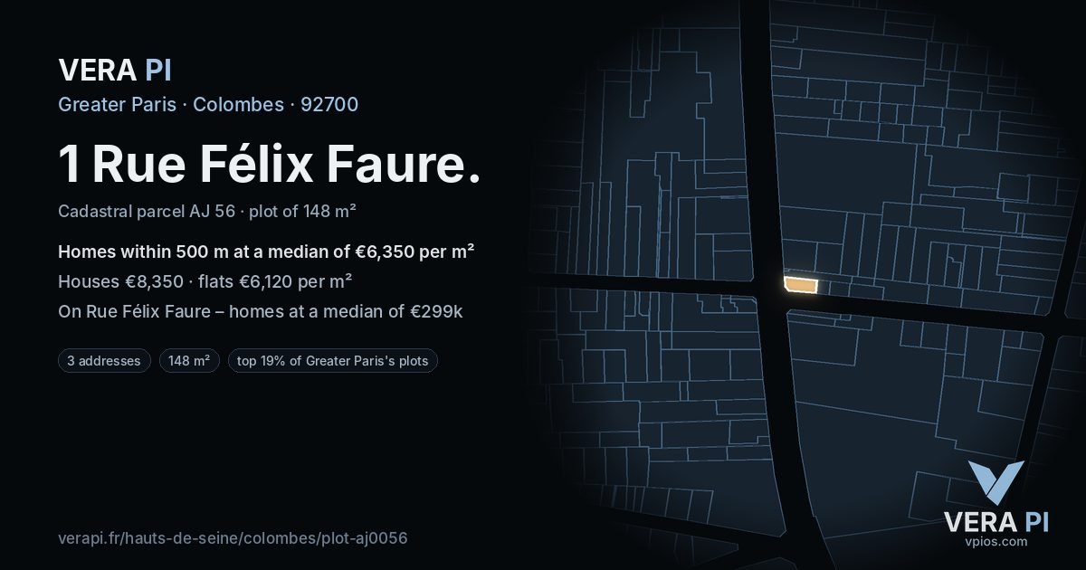 1 Rue Félix Faure, Colombes at night – the plot lit, the parcels around coloured by the prices near them