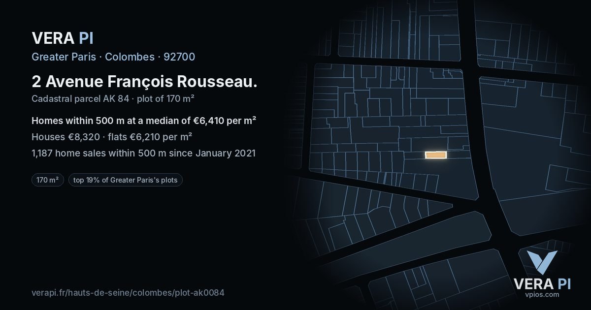 2 Avenue François Rousseau, Colombes at night – the plot lit, the parcels around coloured by the prices near them