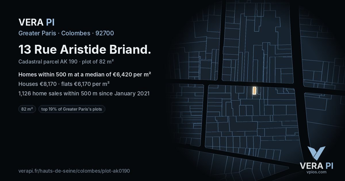 13 Rue Aristide Briand, Colombes at night – the plot lit, the parcels around coloured by the prices near them