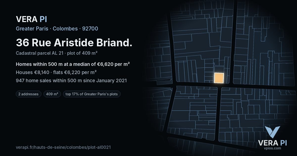 36 Rue Aristide Briand, Colombes at night – the plot lit, the parcels around coloured by the prices near them