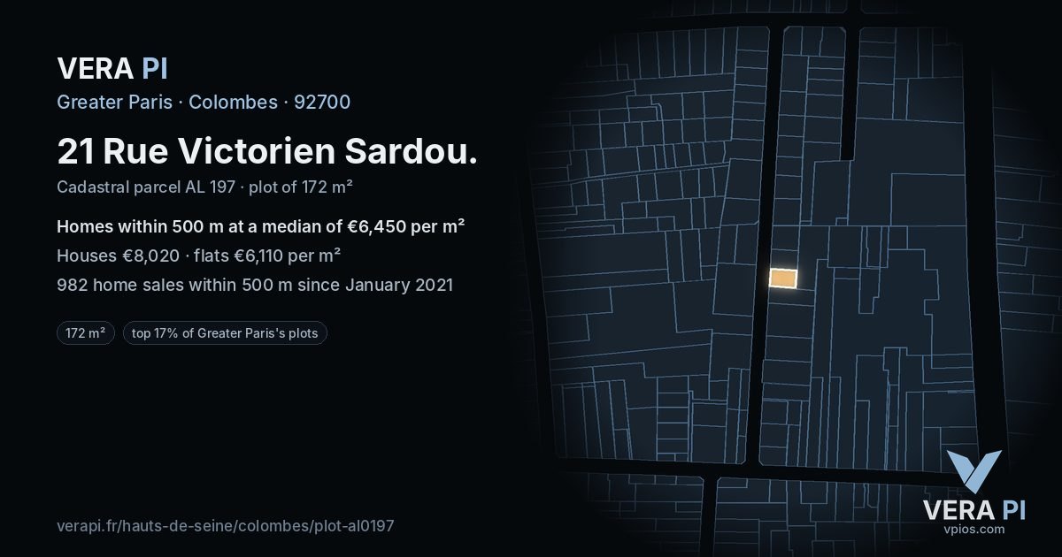 21 Rue Victorien Sardou, Colombes at night – the plot lit, the parcels around coloured by the prices near them