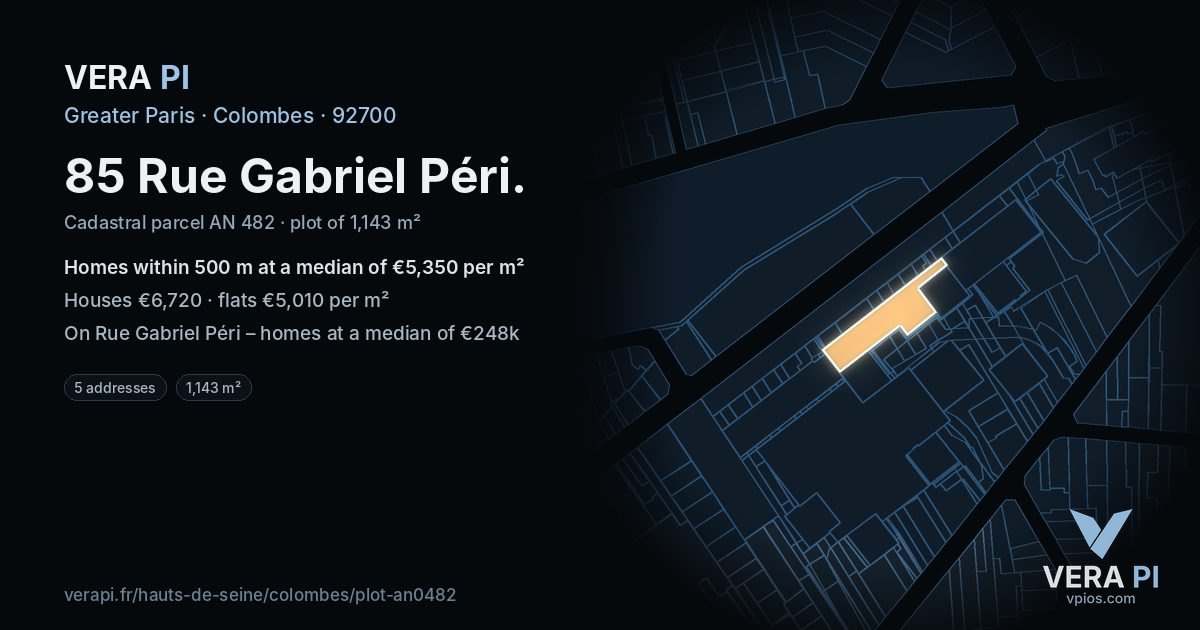 85 Rue Gabriel Péri, Colombes at night – the plot lit, the parcels around coloured by the prices near them