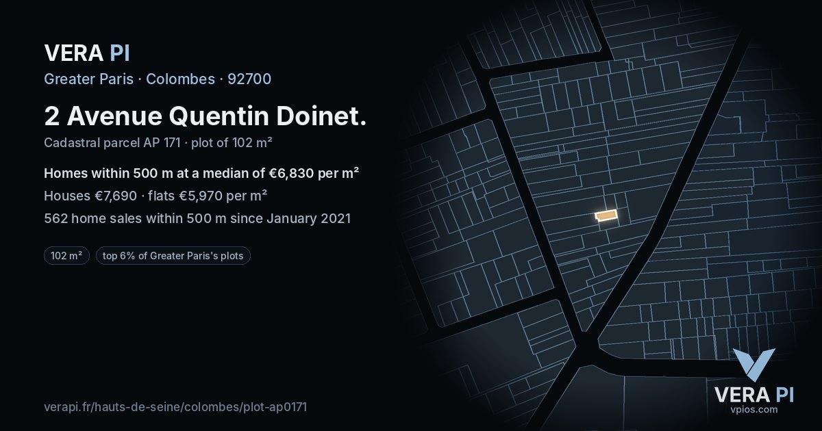 2 Avenue Quentin Doinet, Colombes at night – the plot lit, the parcels around coloured by the prices near them