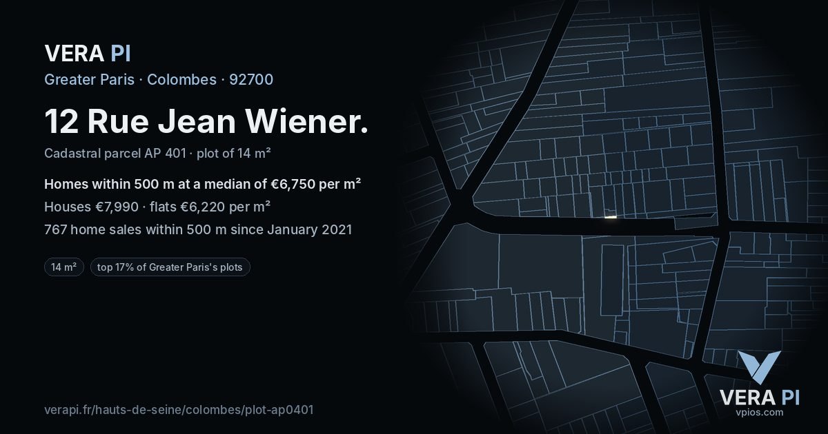 12 Rue Jean Wiener, Colombes at night – the plot lit, the parcels around coloured by the prices near them