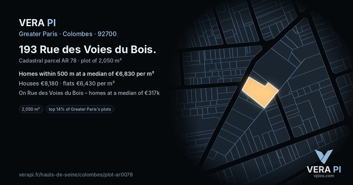 193 Rue des Voies du Bois, Colombes at night – the plot lit, the parcels around coloured by the prices near them
