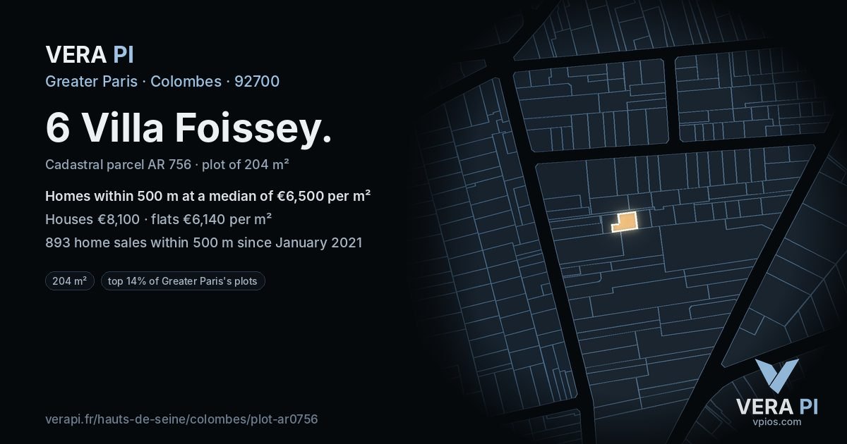 6 Villa Foissey, Colombes at night – the plot lit, the parcels around coloured by the prices near them