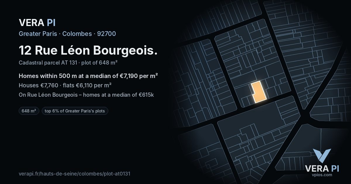 12 Rue Léon Bourgeois, Colombes at night – the plot lit, the parcels around coloured by the prices near them
