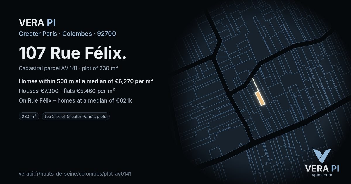 107 Rue Félix, Colombes at night – the plot lit, the parcels around coloured by the prices near them