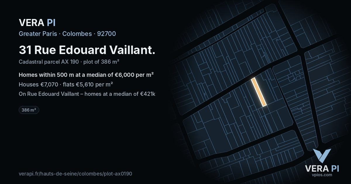 31 Rue Edouard Vaillant, Colombes at night – the plot lit, the parcels around coloured by the prices near them