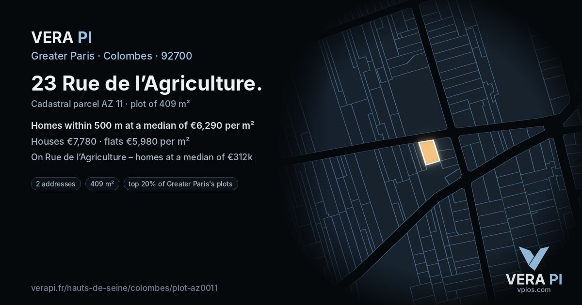 23 Rue de l’Agriculture, Colombes at night – the plot lit, the parcels around coloured by the prices near them