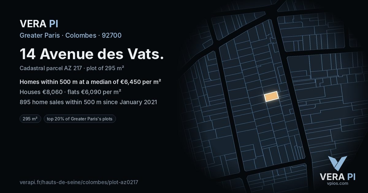 14 Avenue des Vats, Colombes at night – the plot lit, the parcels around coloured by the prices near them