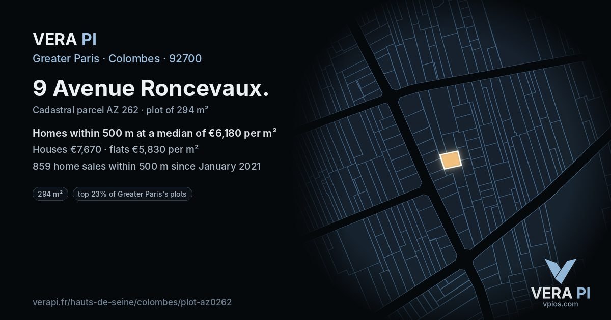 9 Avenue Roncevaux, Colombes at night – the plot lit, the parcels around coloured by the prices near them