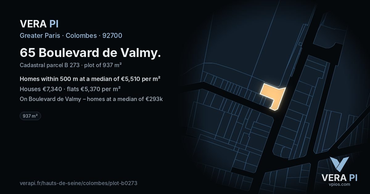 65 Boulevard de Valmy, Colombes at night – the plot lit, the parcels around coloured by the prices near them