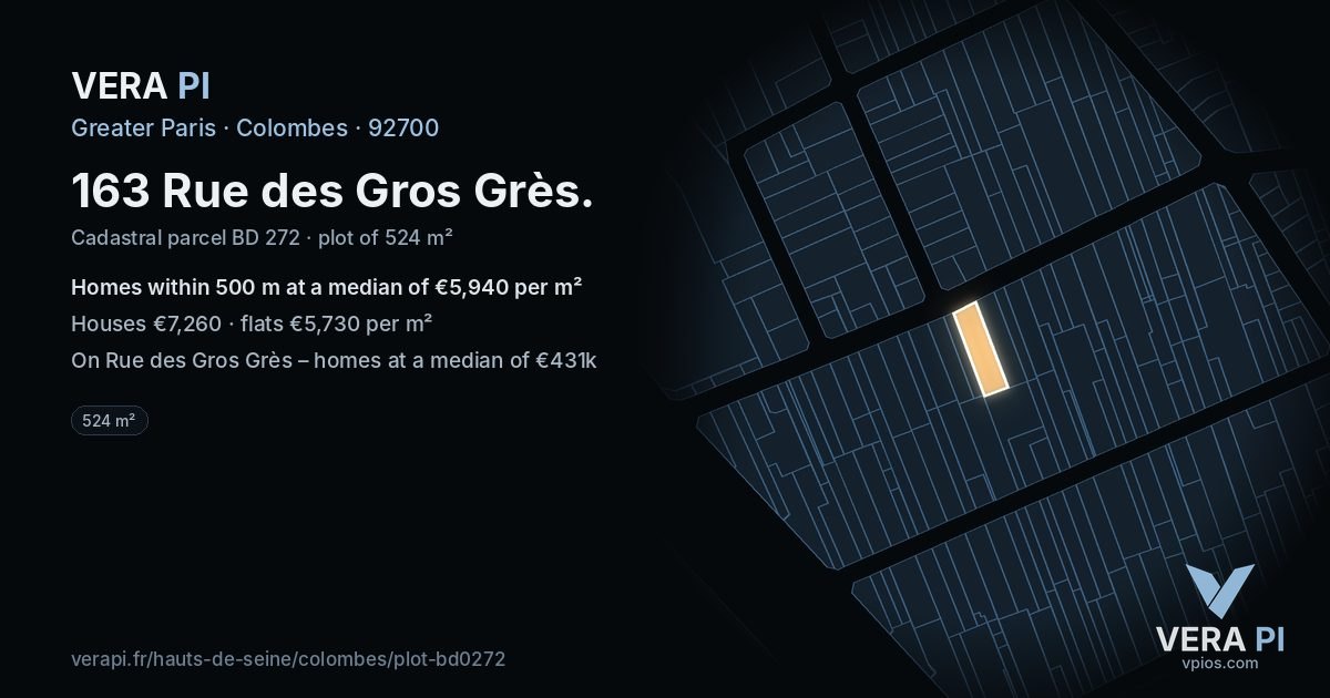 163 Rue des Gros Grès, Colombes at night – the plot lit, the parcels around coloured by the prices near them