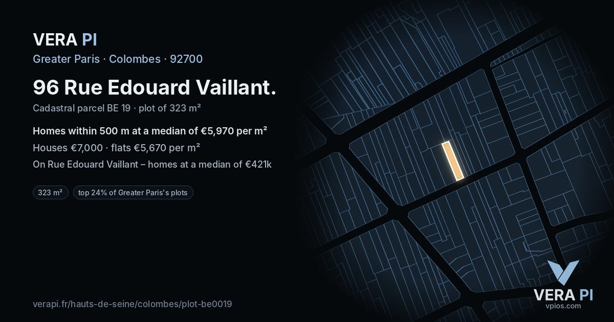 96 Rue Edouard Vaillant, Colombes at night – the plot lit, the parcels around coloured by the prices near them